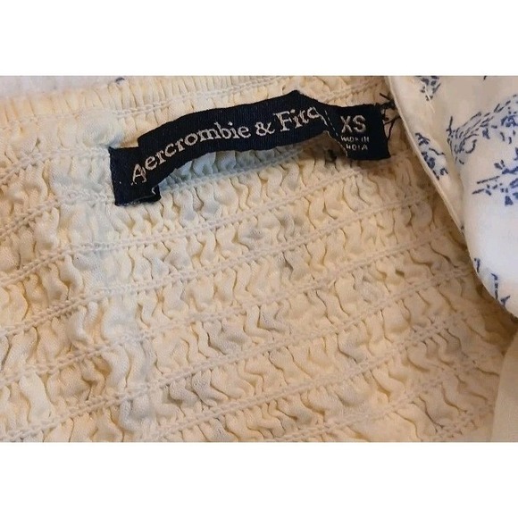 Abercrombie and Fitch Floral Ruffle Romper White Blue Cottagecore Summer - Picture 7 of 12